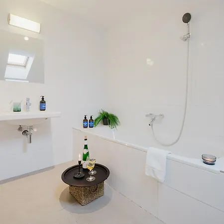 Days - Attic Loft - Work Space - Private Parking Lejlighed Prag