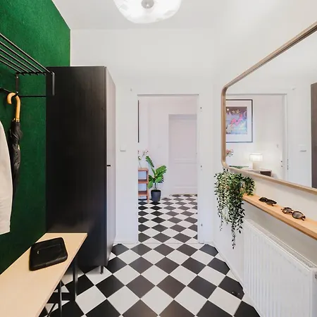Apartmán Days - W Authentic Czech Interior In Prague's Vibrant Neighborhood
