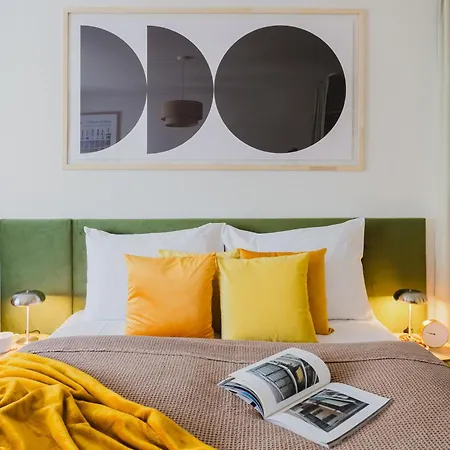 Days - W Authentic Czech Interior In Prague's Vibrant Neighborhood * Praha