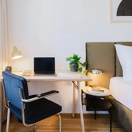 Days - W Authentic Czech Interior In Prague's Vibrant Neighborhood Apartmán